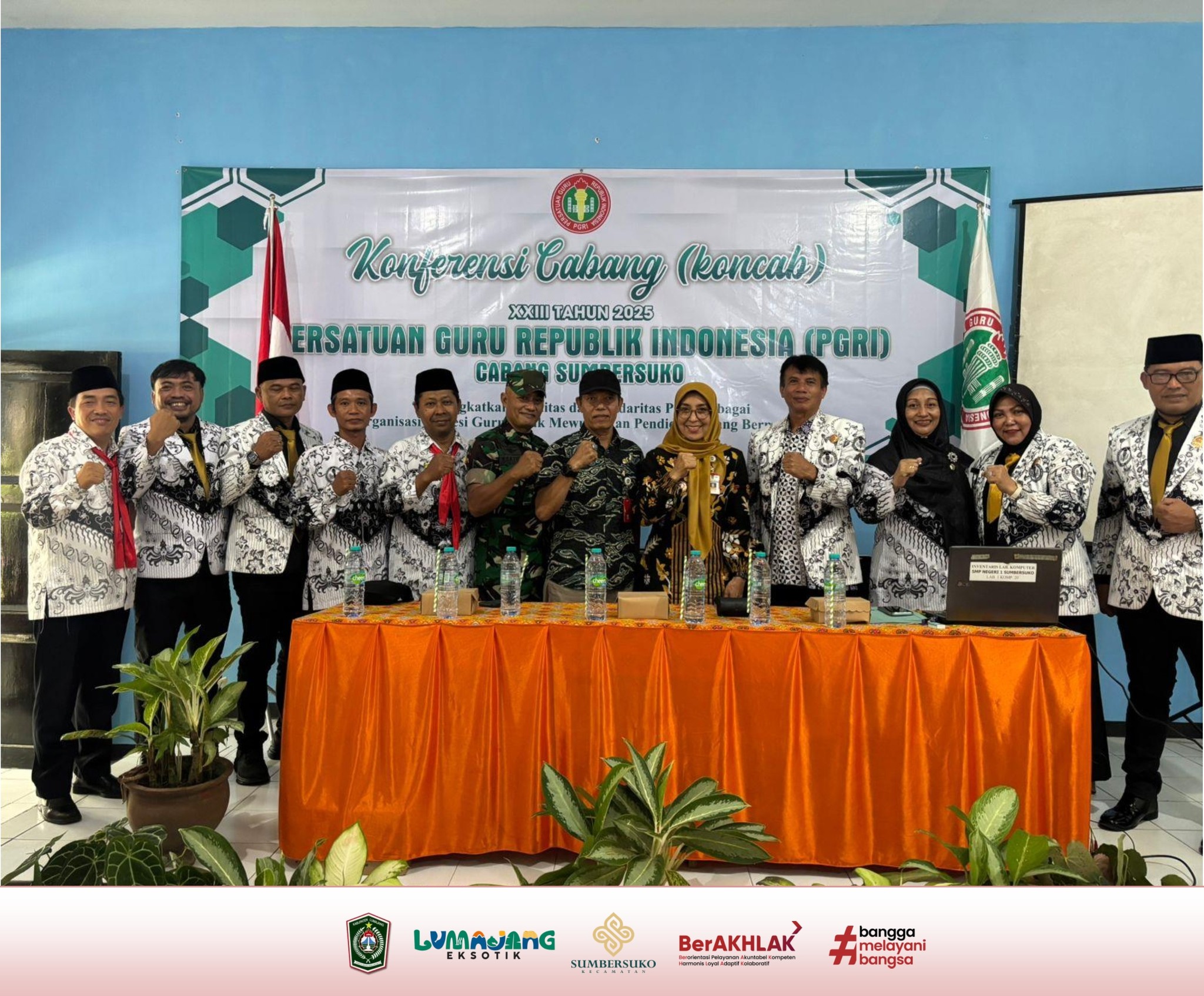 Camat Sumbersuko Hadiri Konferensi Cabang ke-23 PGRI Sumbersuko