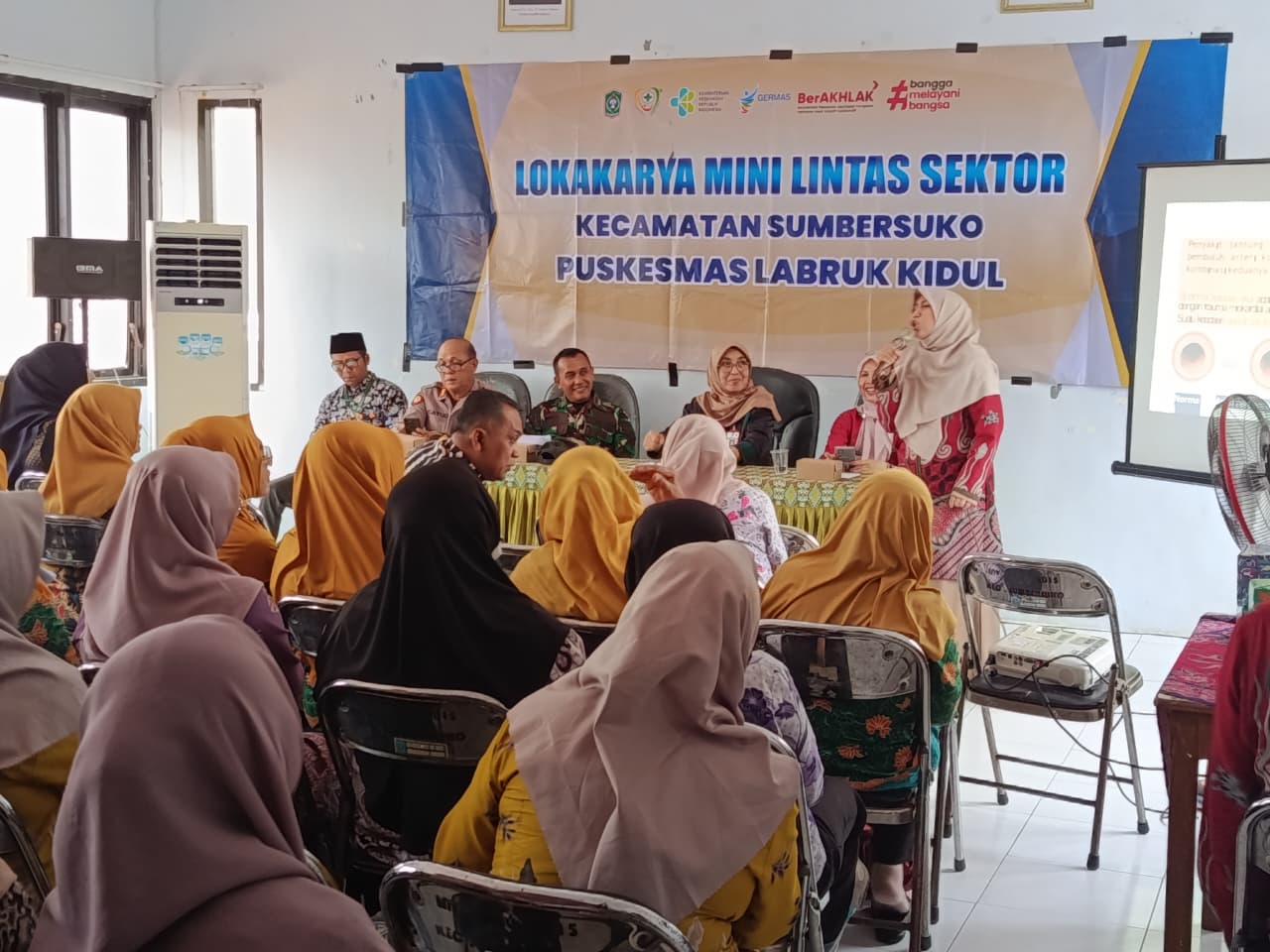 Lokakarya Mini Lintas Sektor Perkuat Sinergi dan Evaluasi Program Pelayanan Masyarakat