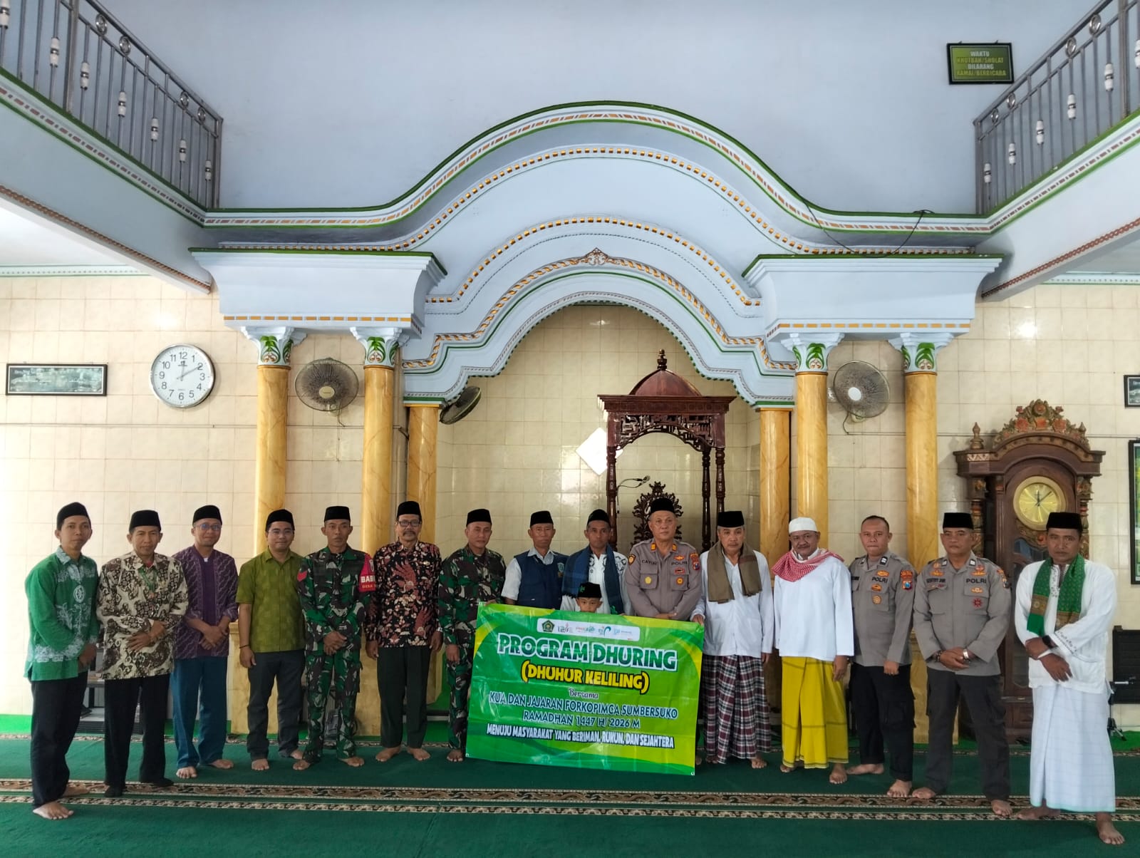 Sholat Dhuhur Keliling Forkopimcam Sumbersuko Selama Ramadhan Resmi Ditutup di Desa Sentul